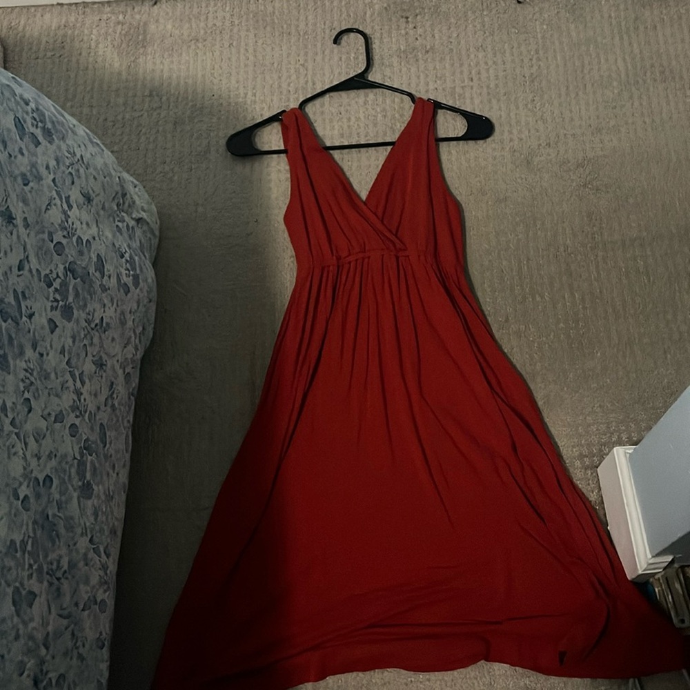 New York & Company Red Sleeveless V-Neck Sundress